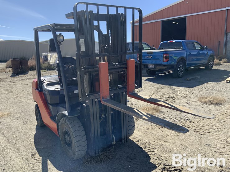 toyota-sfdu25-forklift-image-3
