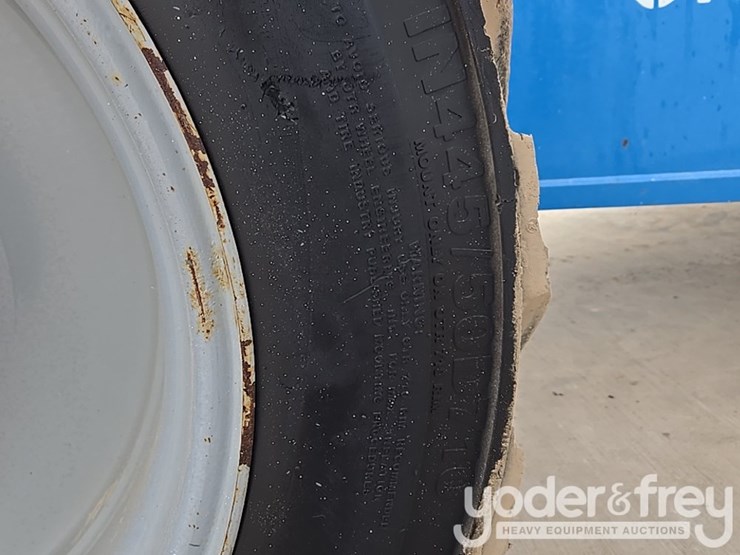 2015-genie-zx-135-image-60