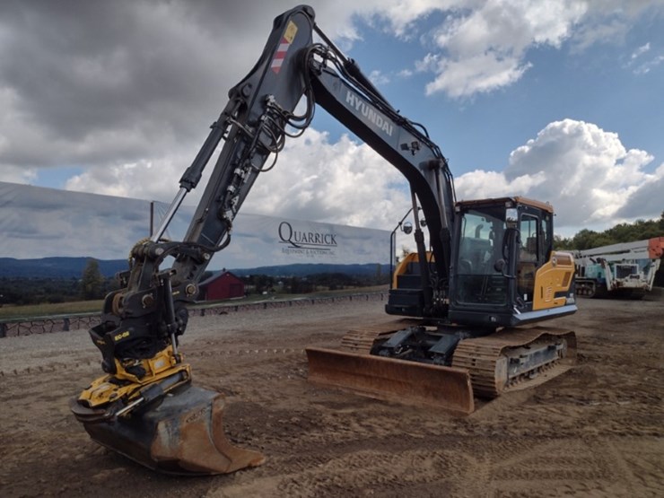 22-hyundai-hx140al-image-58