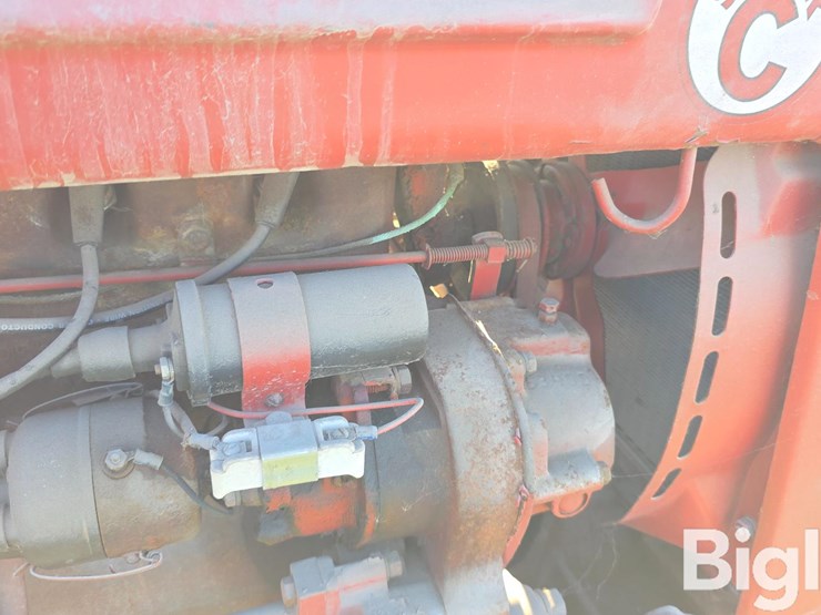 1952-farmall-super-c-2wd-tractor-image-12