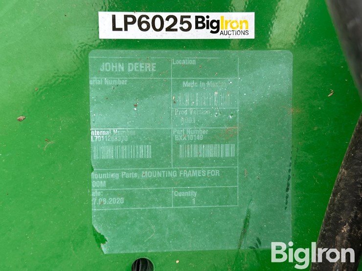 john-deere-7r-loader-brackets-image-13