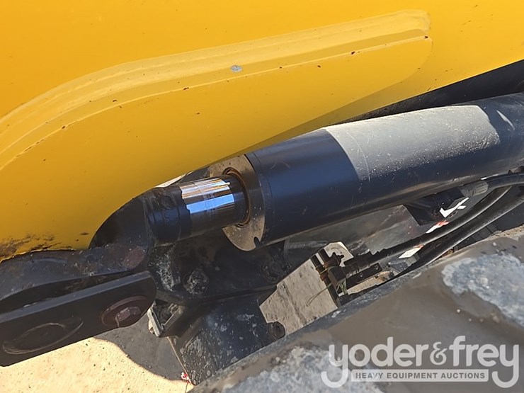 2018-komatsu-wa200-8-image-56