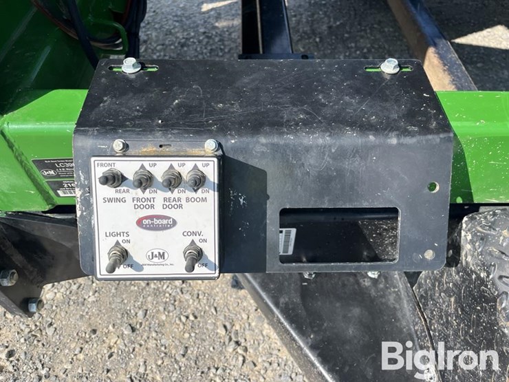 2021-j&m-lc390-image-18