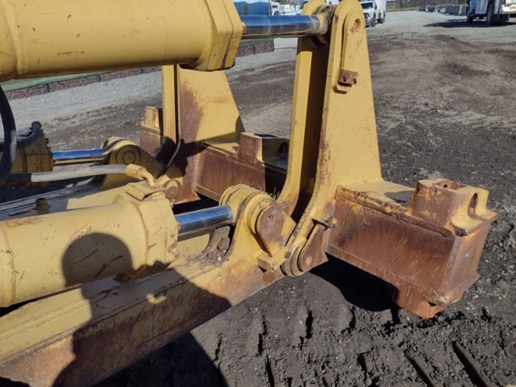 caterpillar-d8r-image-39