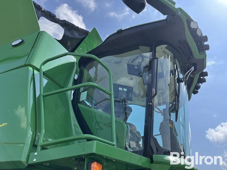 2024-john-deere-s780-image-18