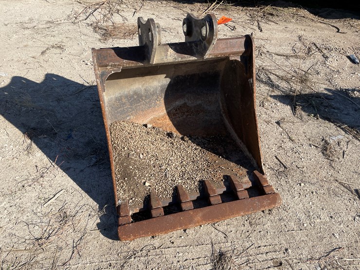#6337-•-excavator-bucket-image-2