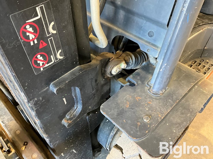 toyota-sfdu25-forklift-image-12