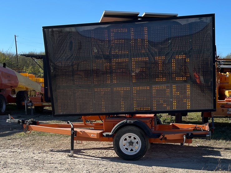 #6302-•-2018-vermac-message-board-(trailer-#37152)-(no-title)-image-1