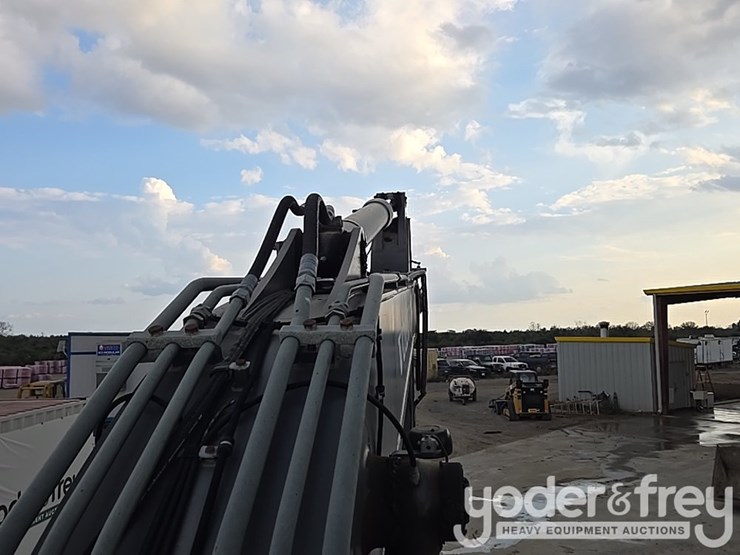 2019-volvo-ec200el-image-50