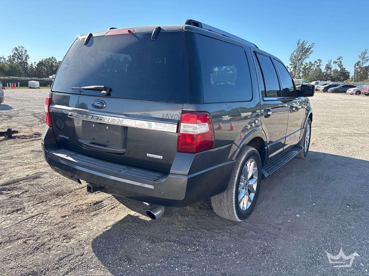 2016-ford-expedition-image-3