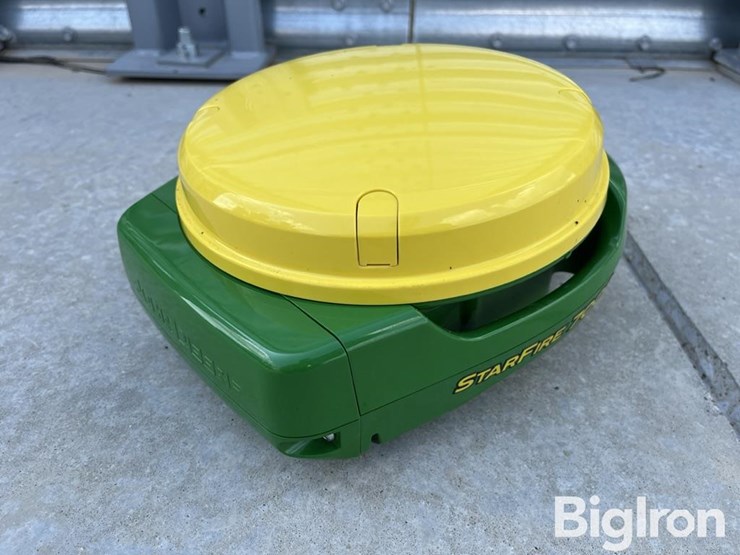 john-deere-7000-image-5