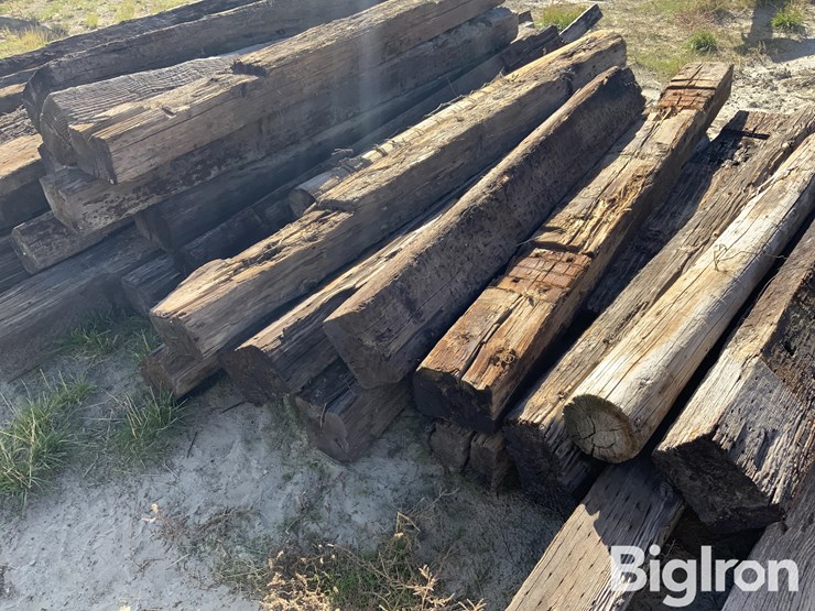 misc.-railroad-ties-&-posts-image-15