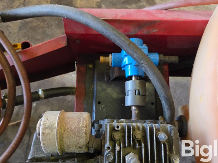 pull-type-yard-sprayer-image-14