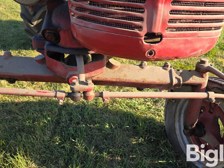 1953-farmall-super-a-2wd-tractor-image-20