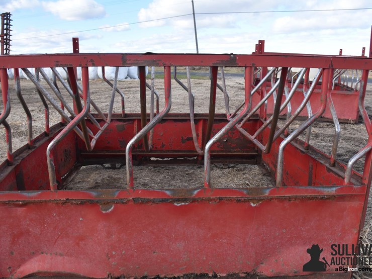 square-feeder-image-10