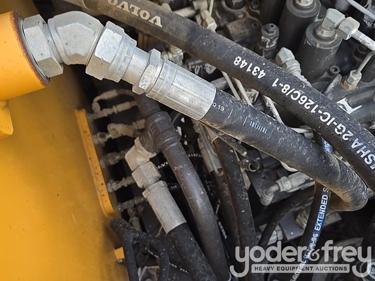 2019-volvo-ec200el-image-58