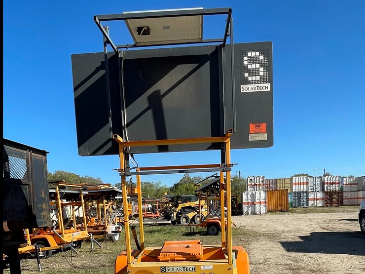 #6313-•-2018-solar-tech-arrow-board-(trailer-#37151),-no-title-image-4