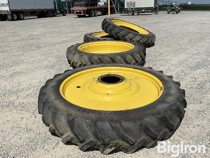 john-deere-a-image-6