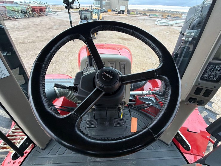 2012-case-ih-400-image-39