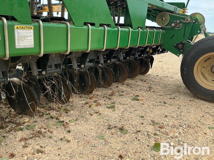 great-plains-2520f-image-14