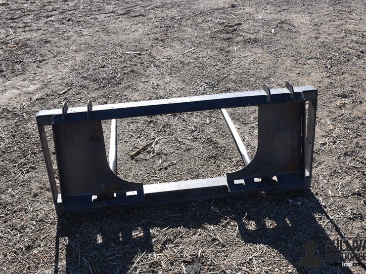 bale-spear-attachment-image-5