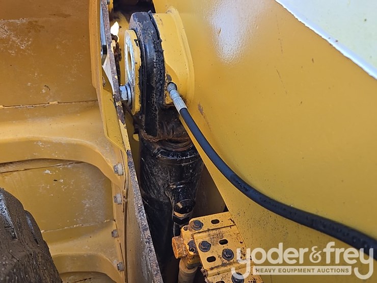 2016-caterpillar-950m-image-85