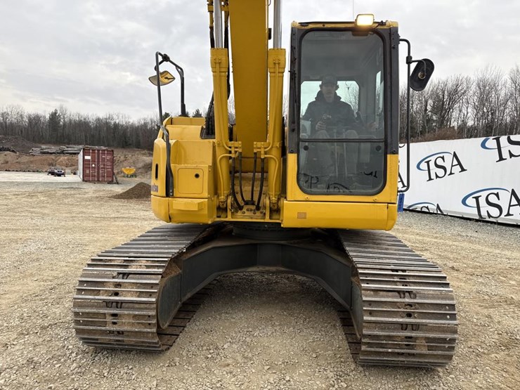 komatsu-pc138us-image-9