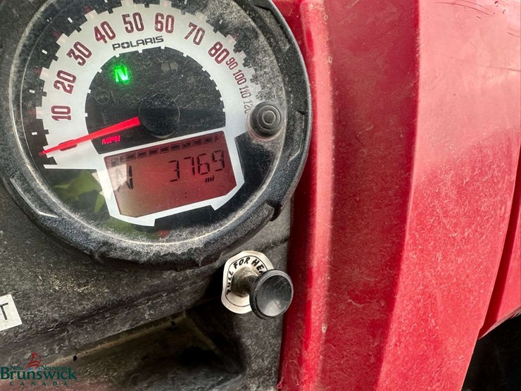 2012-polaris-ranger-800-xp-image-18