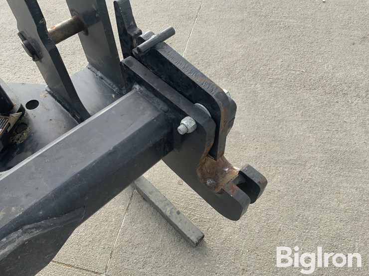 protracker-hydraulic-steering-hitch-image-13