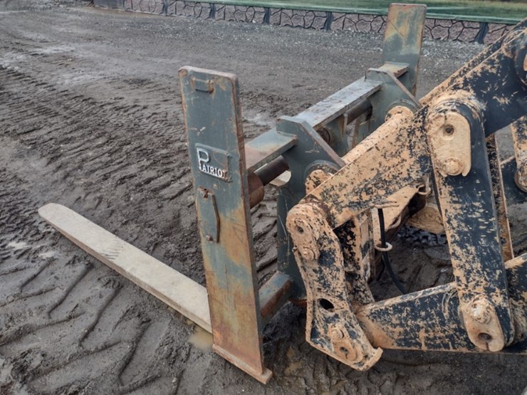 2003-deere-tc54h-image-18