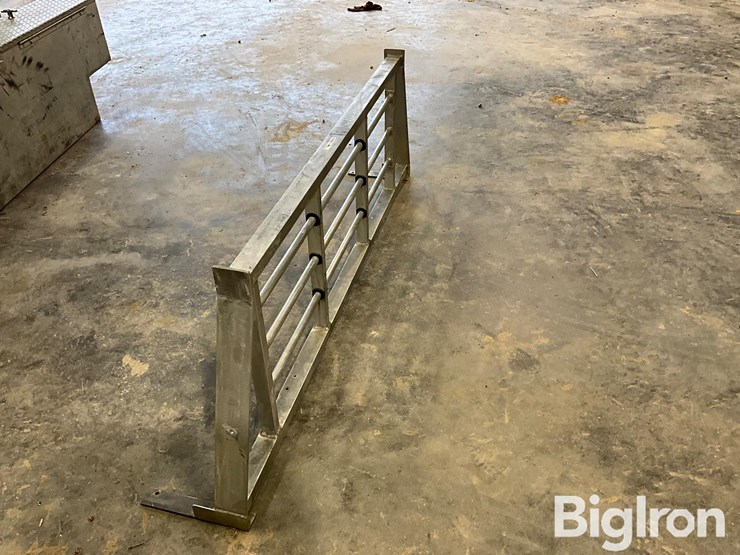 aluminum-headache-rack-off-chevy-truck-image-8