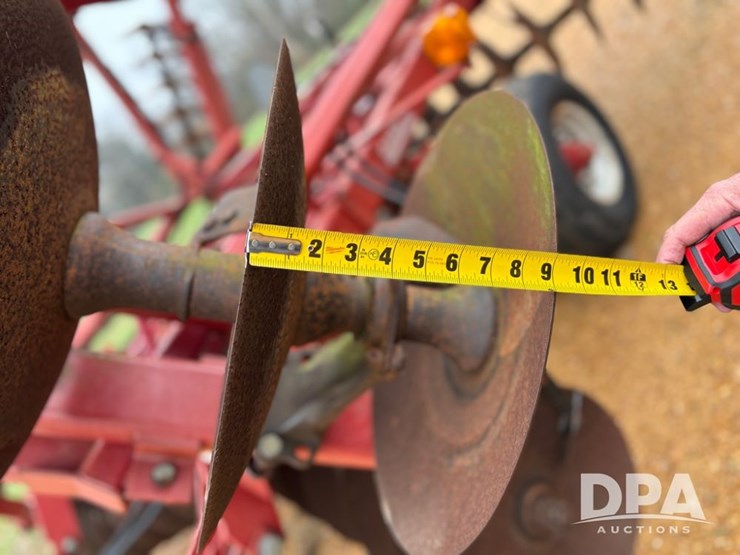 case-ih-3950-image-34