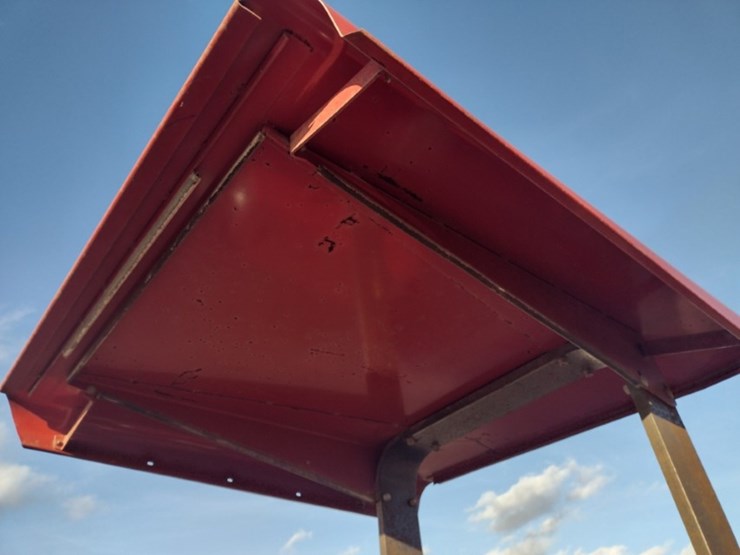 international-84-image-11