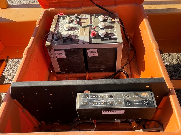 #6309-•-2018-solar-tech-arrow-board-(trailer-#37162),-(no-title)-image-8