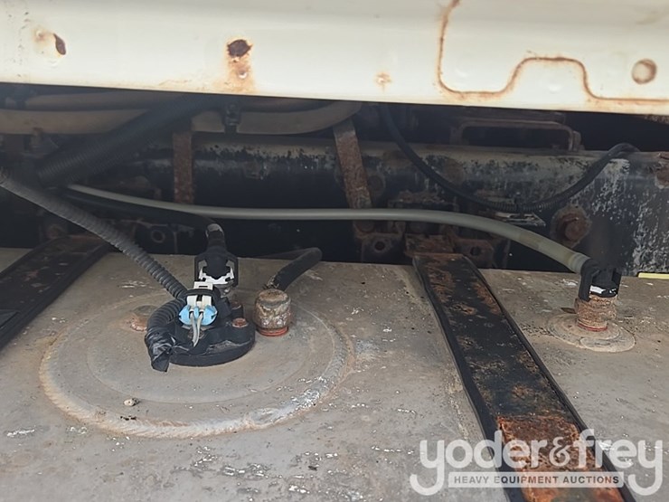 2015-international-4300-sba-image-47