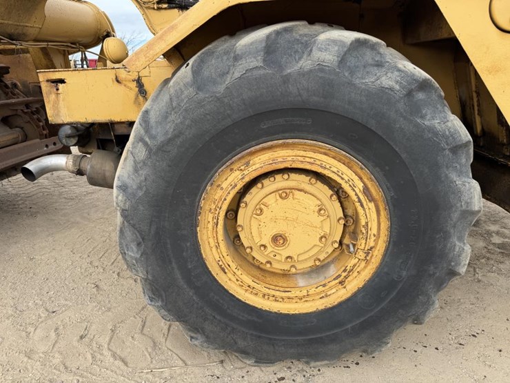 caterpillar-613b-image-45