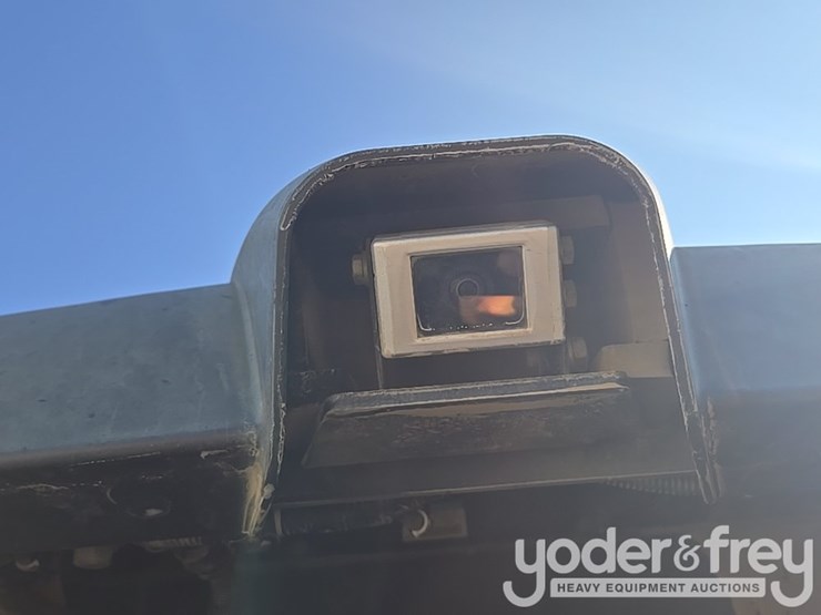 2018-komatsu-wa200-8-image-151