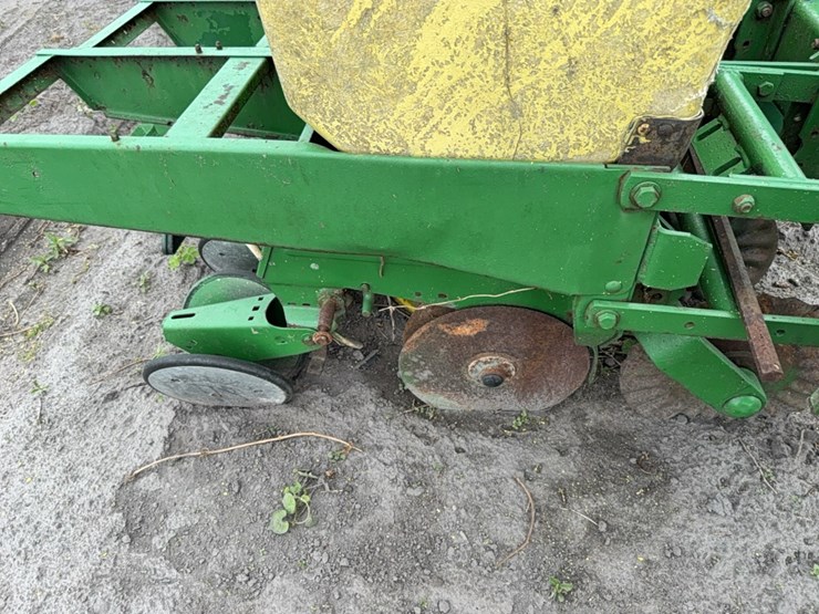 john-deere-7100-image-14