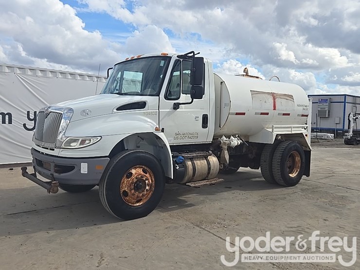 2015-international-4300-sba-image-1