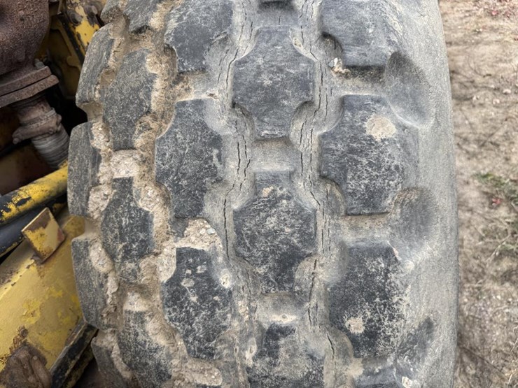 caterpillar-3208-image-32