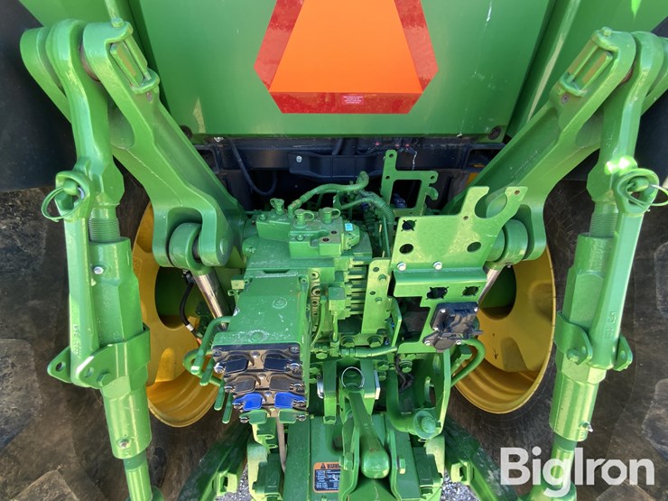 2022-john-deere-7r-210-image-20