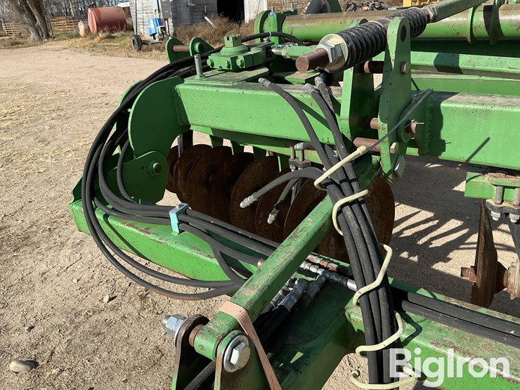 kc-equipment-610-pivot-track-closer-image-11