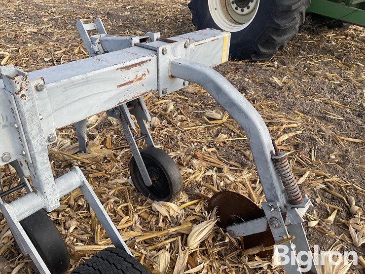 hiniker-cultivator-image-9