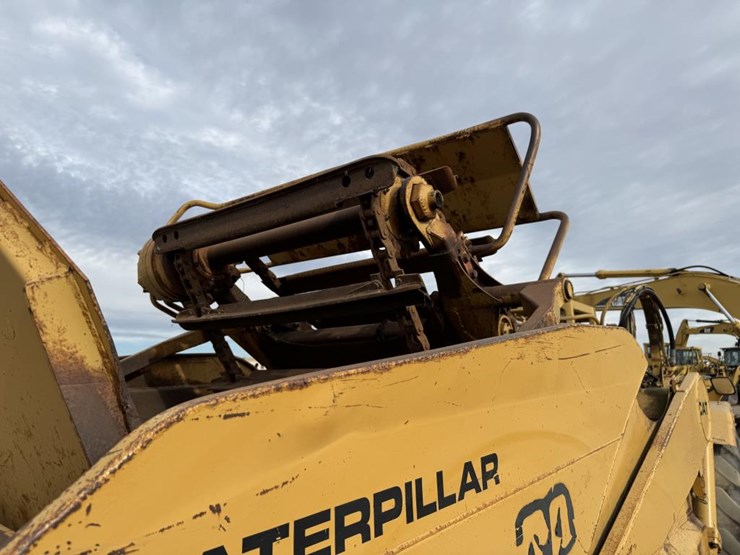 caterpillar-613b-image-27