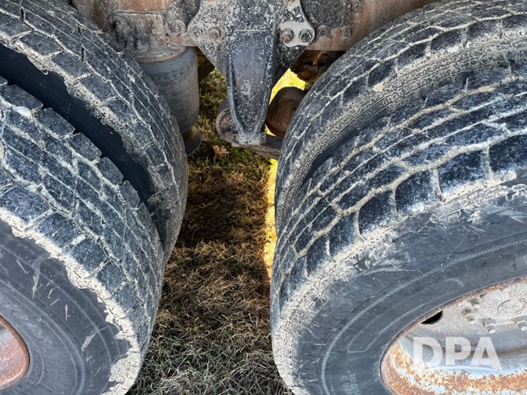 2007-freightliner-petroleum-truck-(jn3391,-unit-2373)-image-45