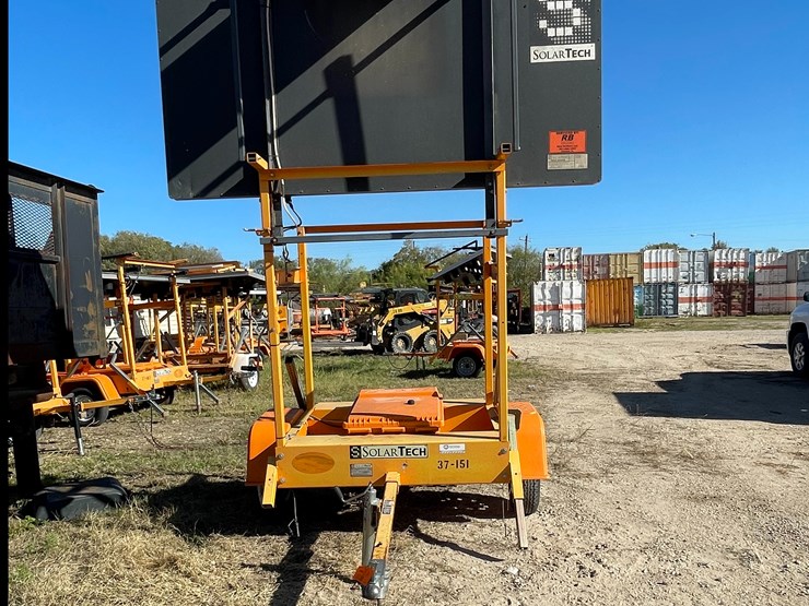 #6313-•-2018-solar-tech-arrow-board-(trailer-#37151),-no-title-image-3