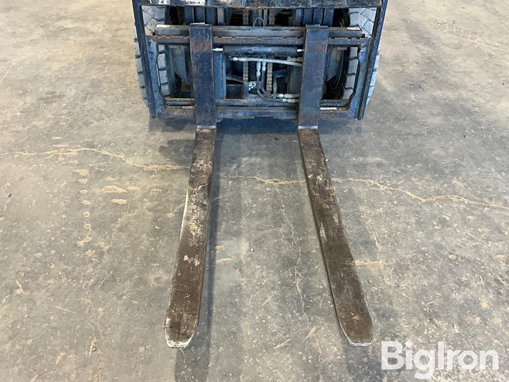 toyota-sfdu25-forklift-image-10