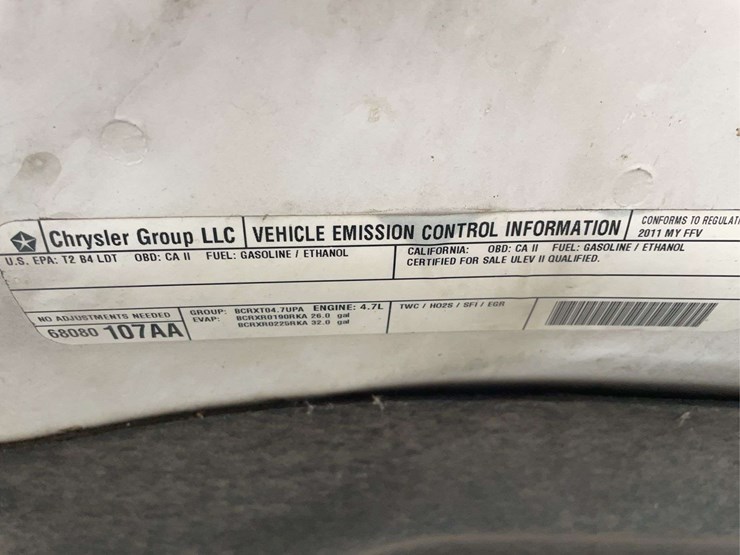 2010-dodge-crew-cab-pickup-image-31