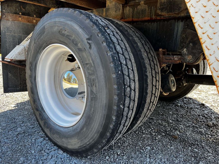 2005-sterling-acterra-image-9