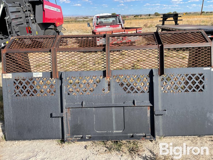 homemade-quick-attach-bucket-image-6